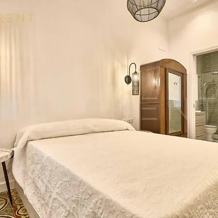 Beferent Plaza Nueva Апартаменты
