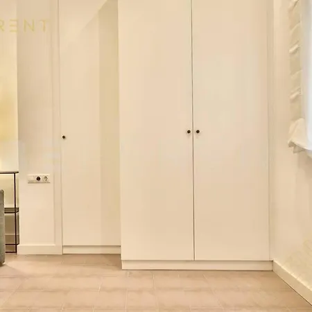 Beferent Plaza Nueva Apartment