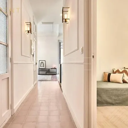 Beferent Plaza Nueva Apartment